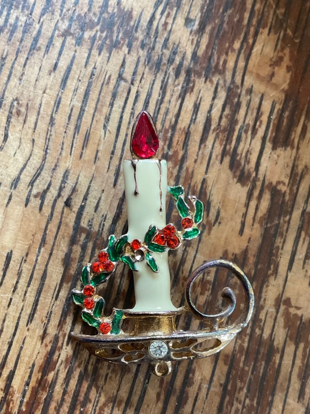VINTAGE CHRISTMAS CANDLE BROOCH